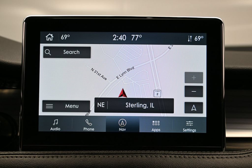 Used 2022 Lincoln Corsair AWD w/ Premium Package image 34