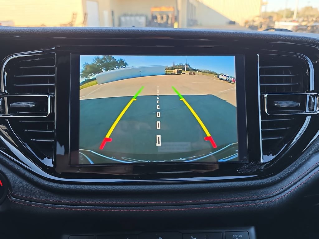 Used 2025 Dodge Durango GT image 24