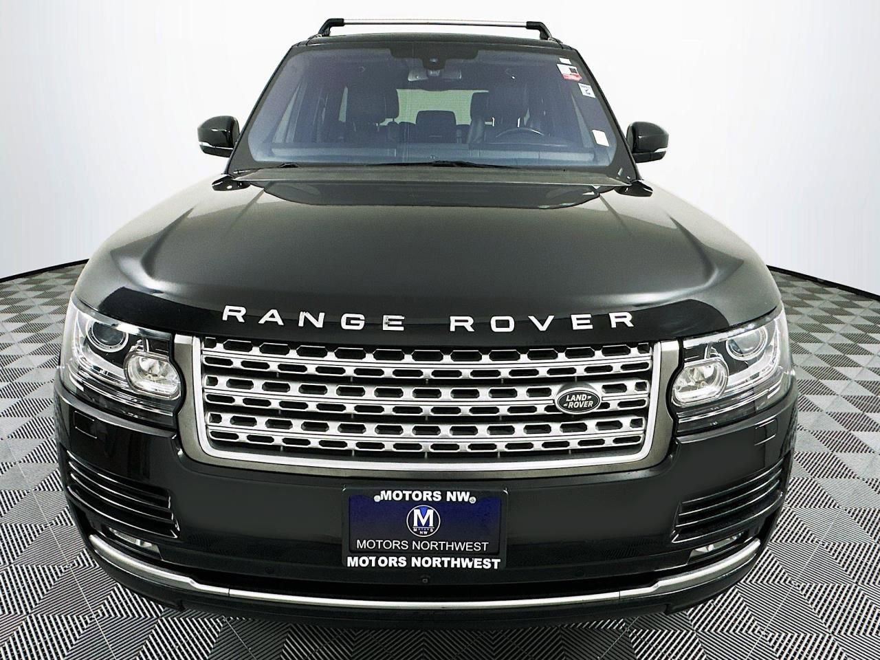 Used 2016 Land Rover Range Rover Supercharged image 2