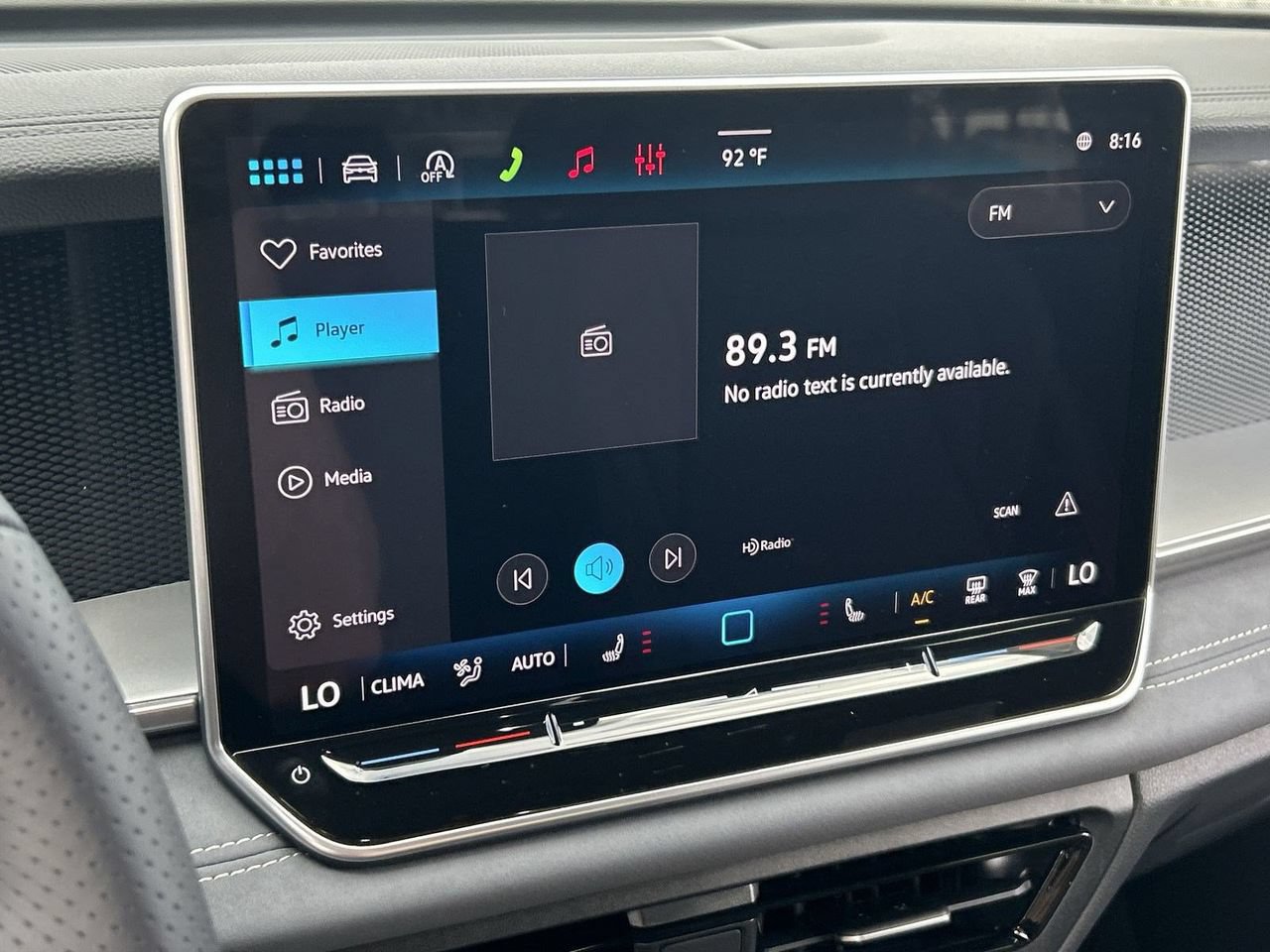 New 2026 Volkswagen Tiguan SE R-Line FWD image 22