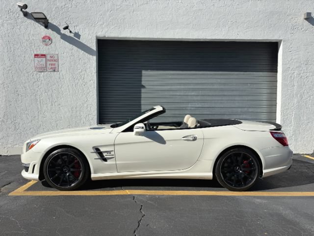 Used 2013 Mercedes-Benz SL 63 AMG image 3
