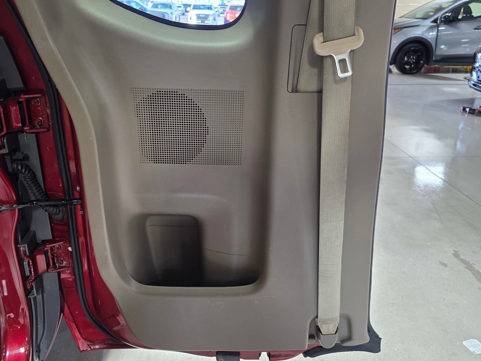 Used 2015 Nissan Frontier SV RWD image 14
