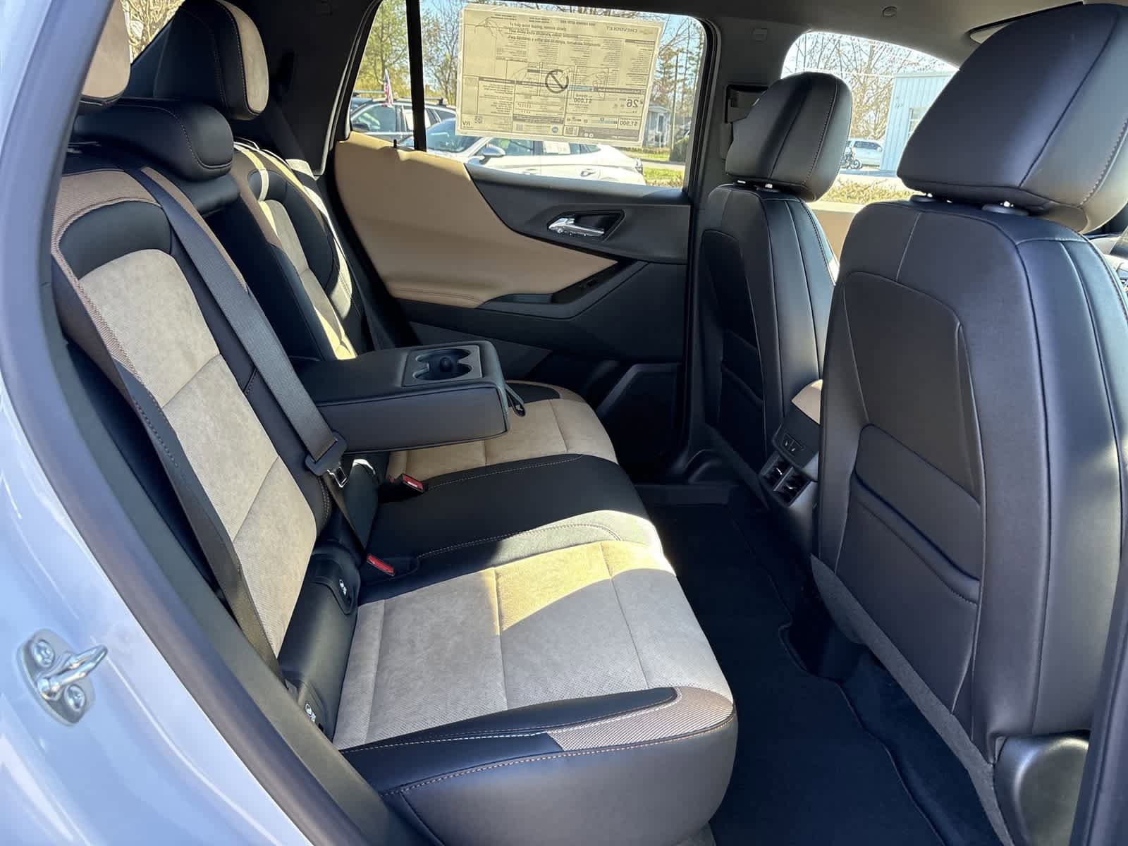 New 2026 Chevrolet Equinox ACTIV w/ Convenience Package III AWD/4WD image 26