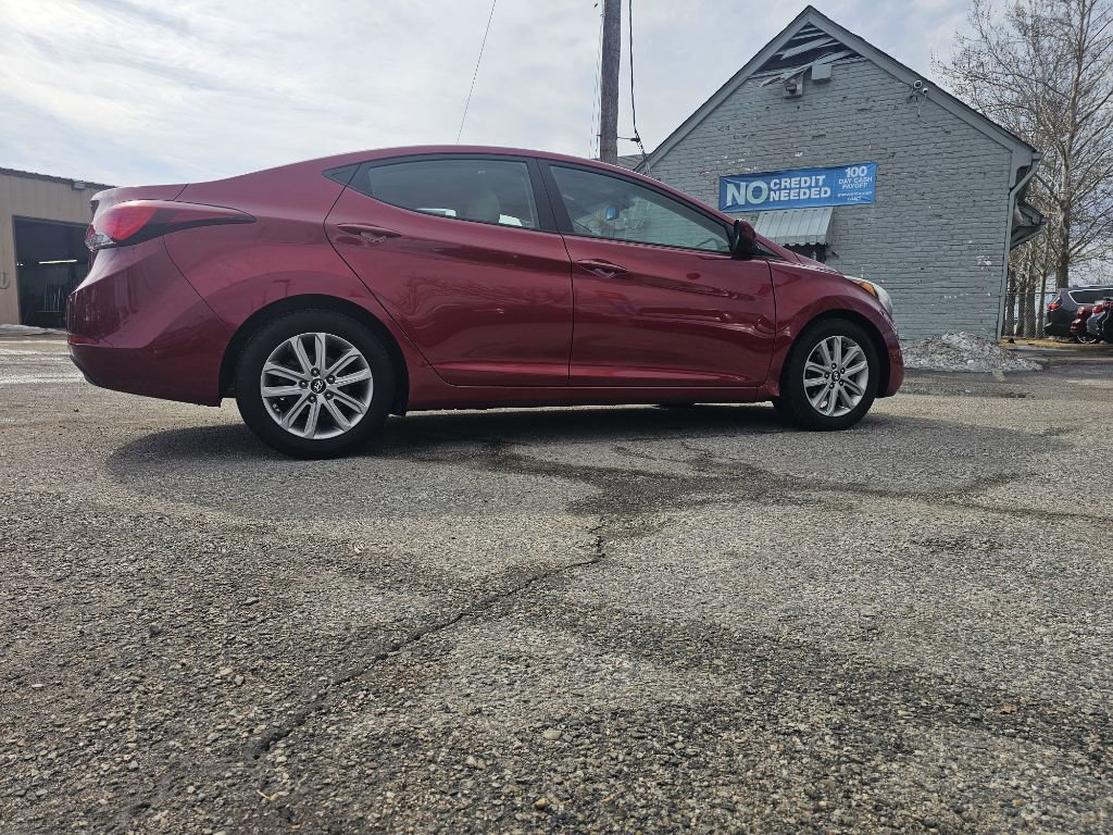 Used 2016 Hyundai Elantra SE w/ Option Group 02 image 10