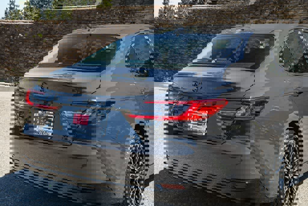 Used 2026 Toyota Camry XLE image 6