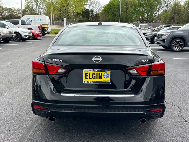 Used 2023 Nissan Altima 2.5 SV w/ SV Premium Package FWD image 5