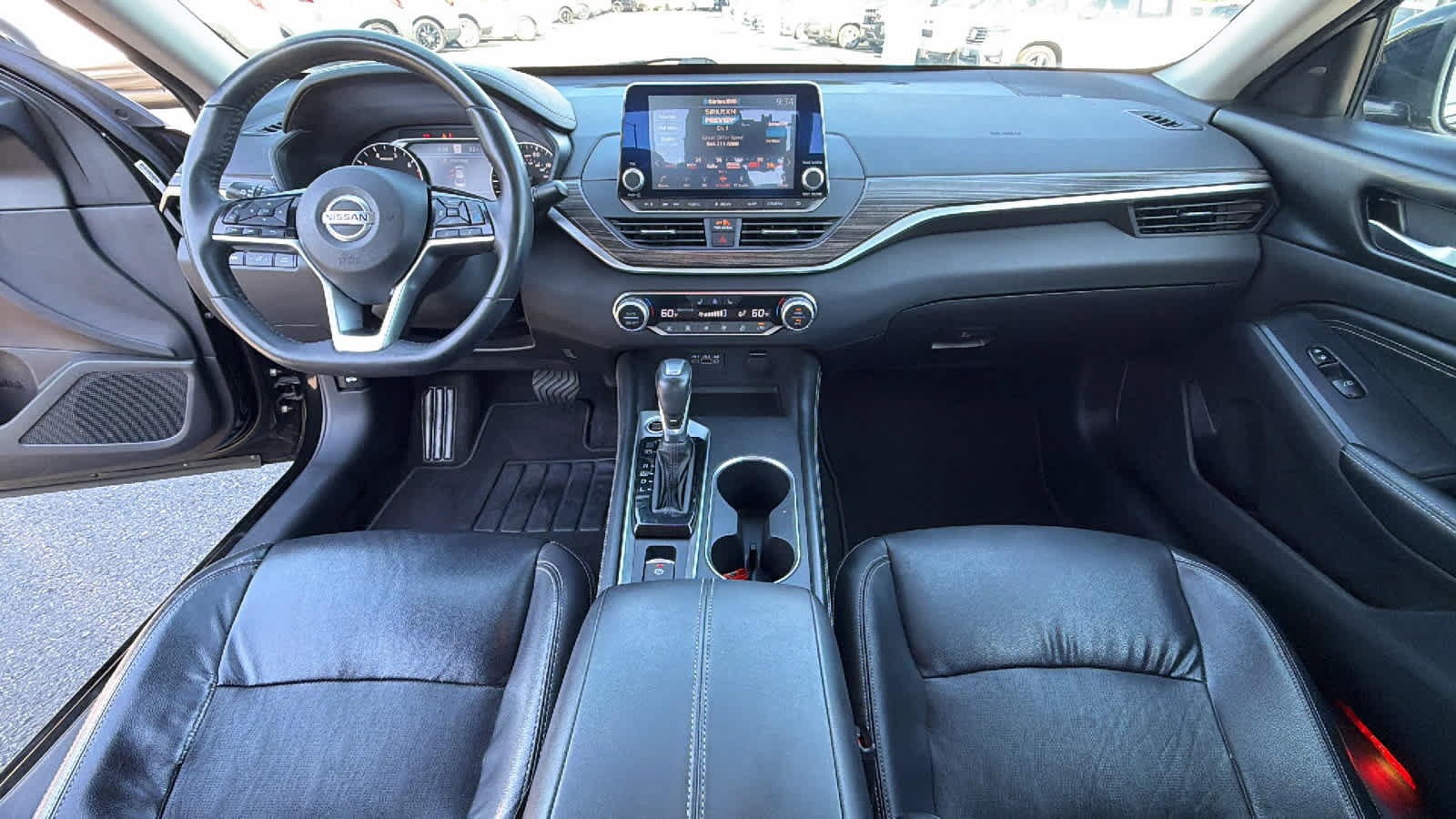 Used 2019 Nissan Altima 2.5 SL FWD image 26