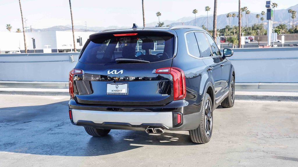 Used 2025 Kia Telluride S AWD/4WD image 9