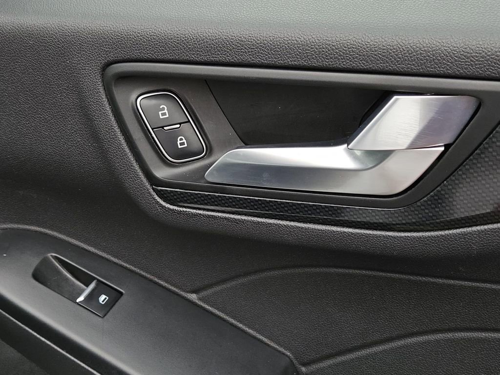 Used 2023 Ford Escape ST-Line image 30