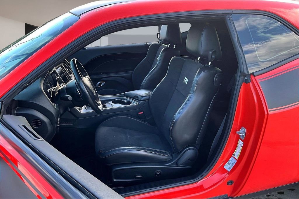 Used 2018 Dodge Challenger T/A image 25