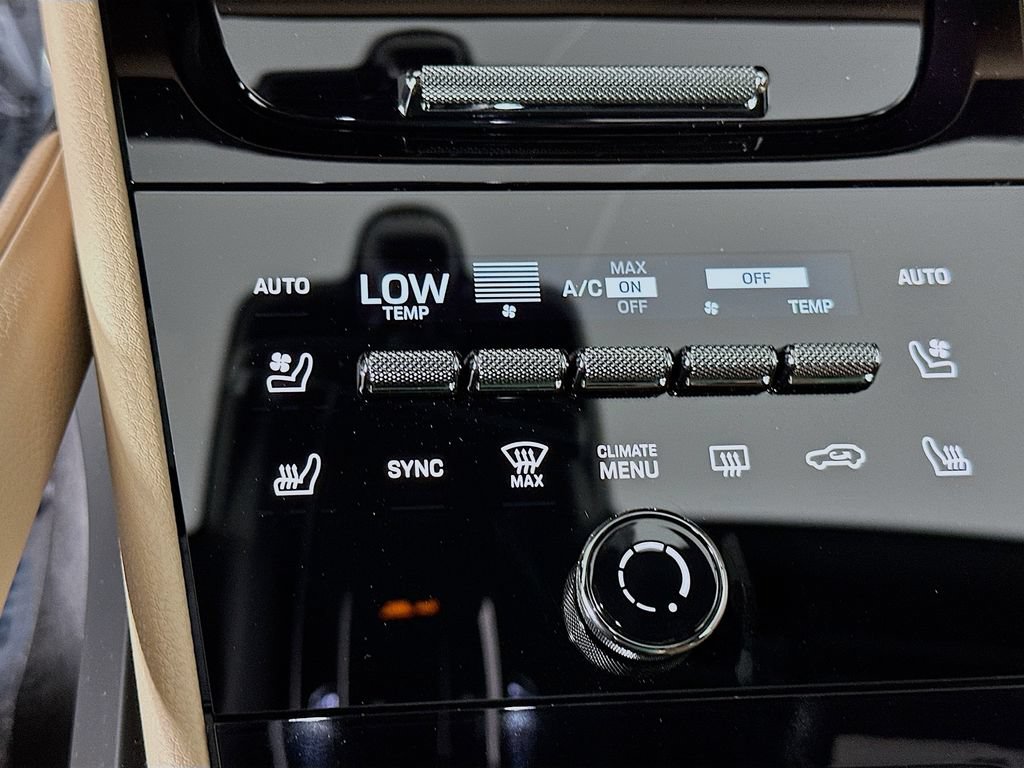 New 2026 Porsche Cayenne AWD/4WD image 18