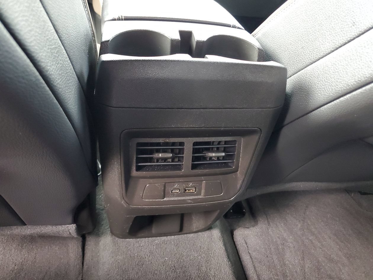 Used 2023 GMC Canyon Denali AWD/4WD image 15