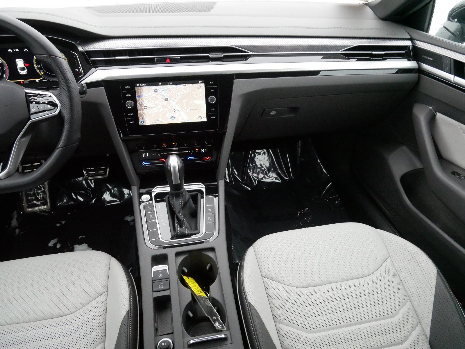 Used 2023 Volkswagen Arteon SEL Premium image 11