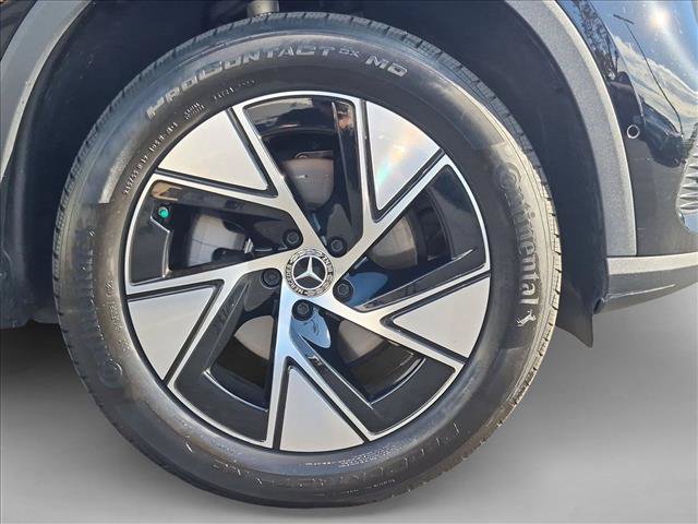 Used 2024 Mercedes-Benz GLC 300 4MATIC image 23