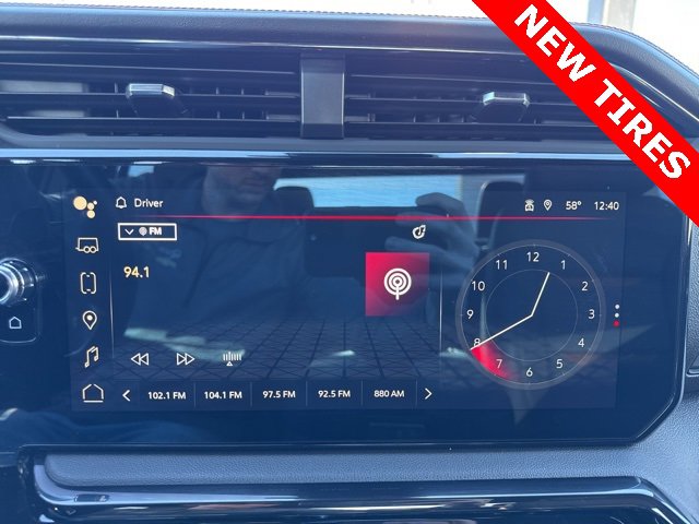 Used 2024 GMC Sierra 1500 AT4 image 19