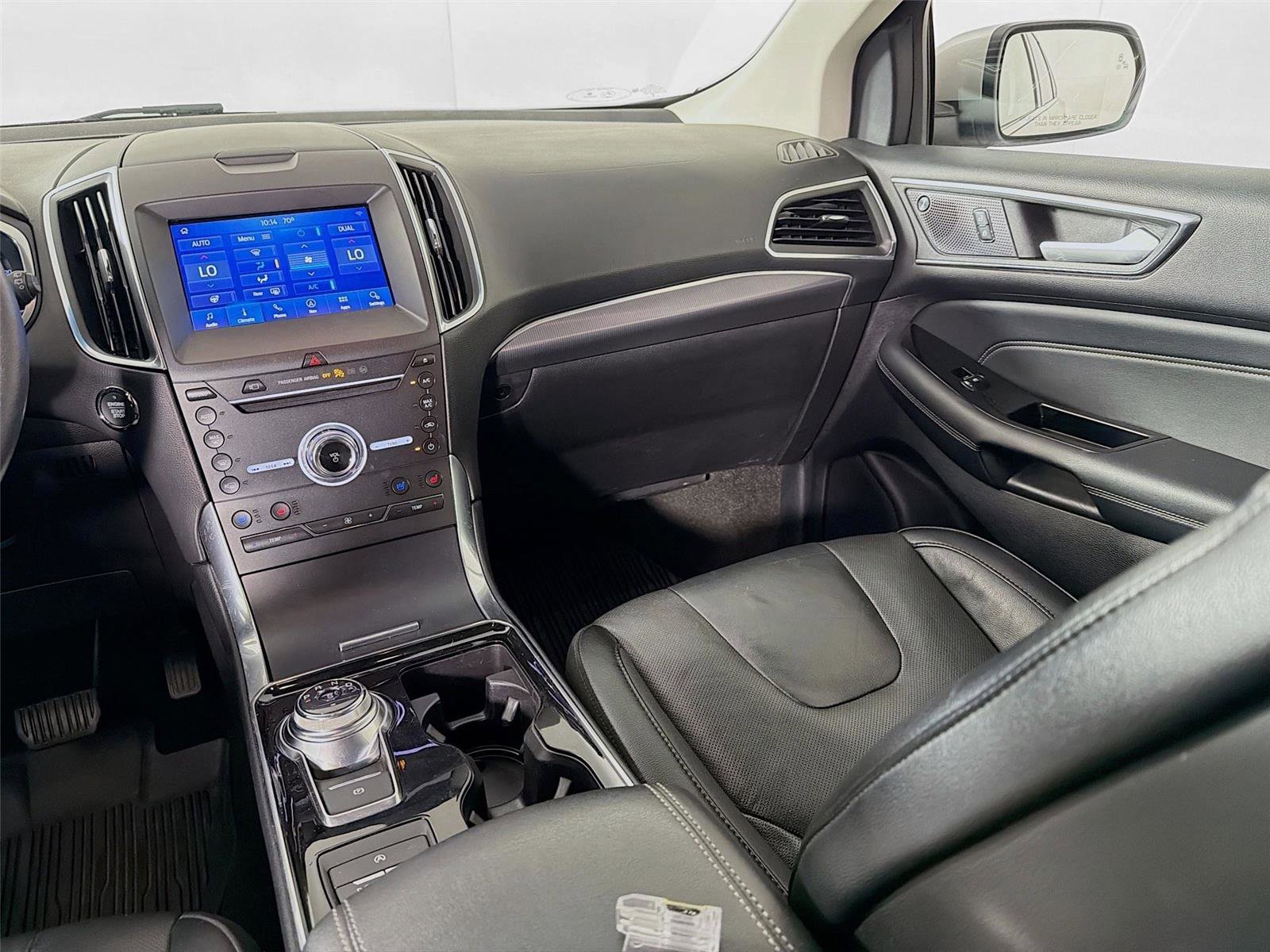 Used 2019 Ford Edge Titanium w/ Equipment Group 301A AWD/4WD image 25