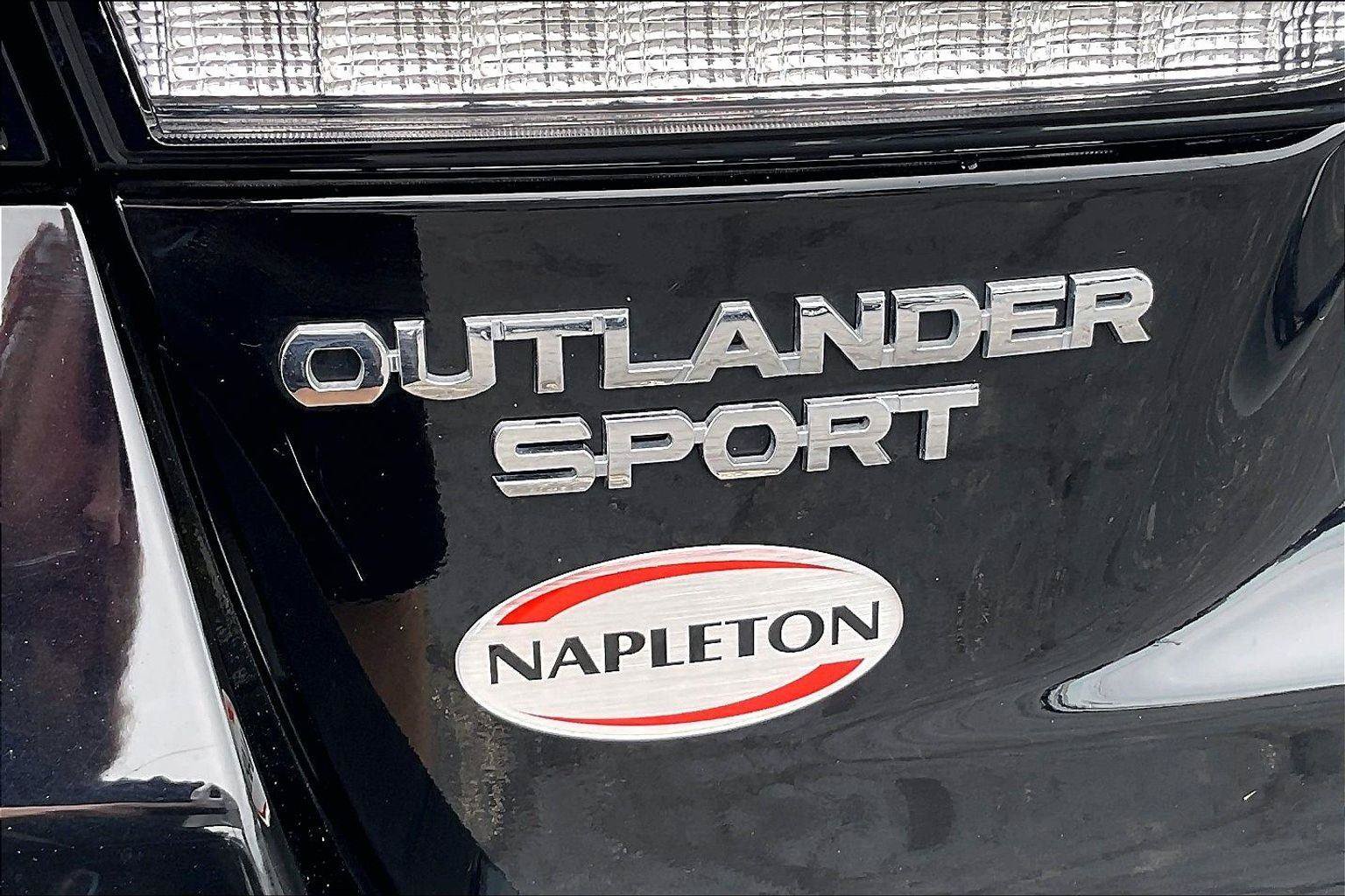 Used 2025 Mitsubishi Outlander Sport AWD image 9