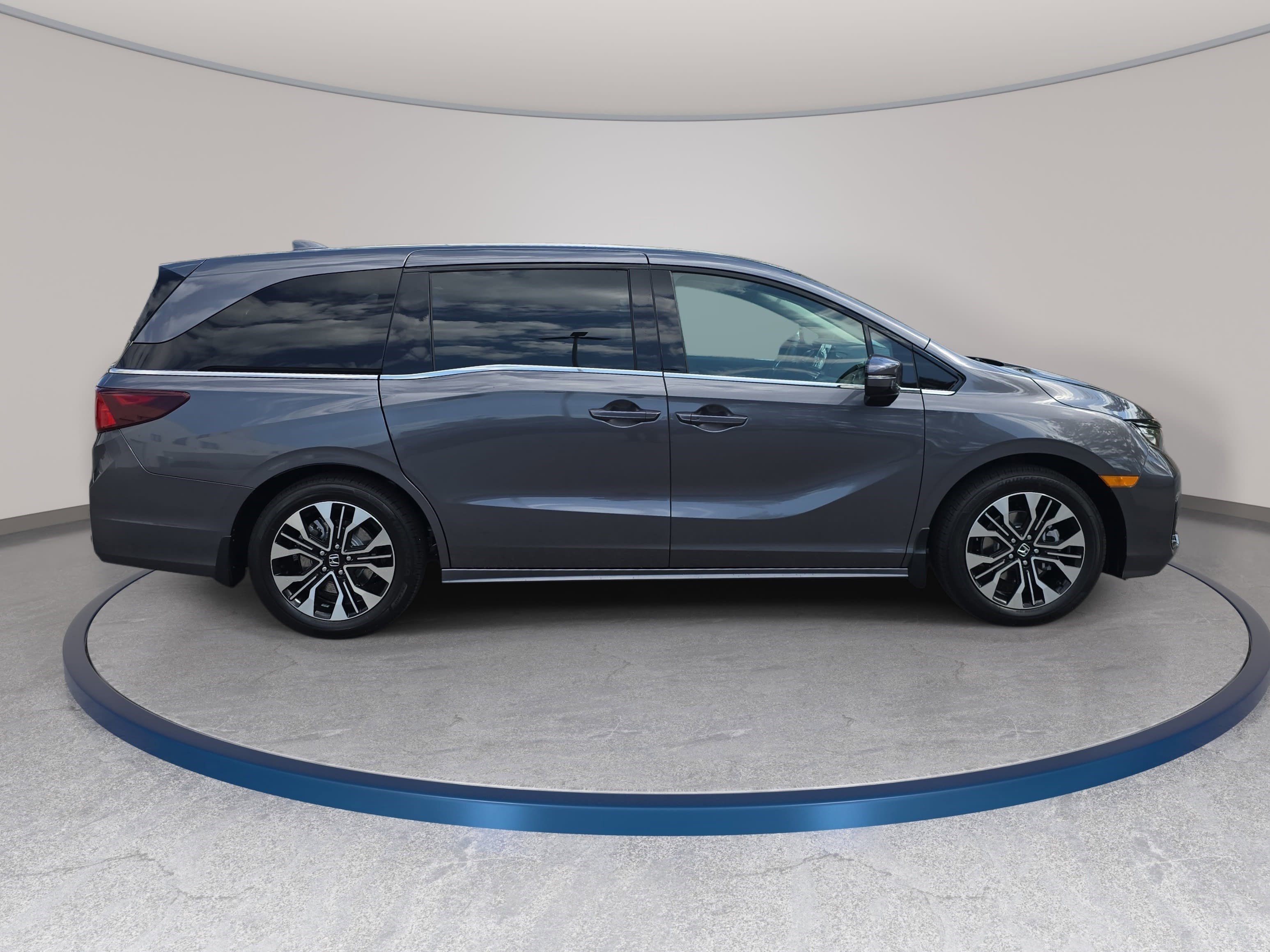 New 2026 Honda Odyssey Elite image 4