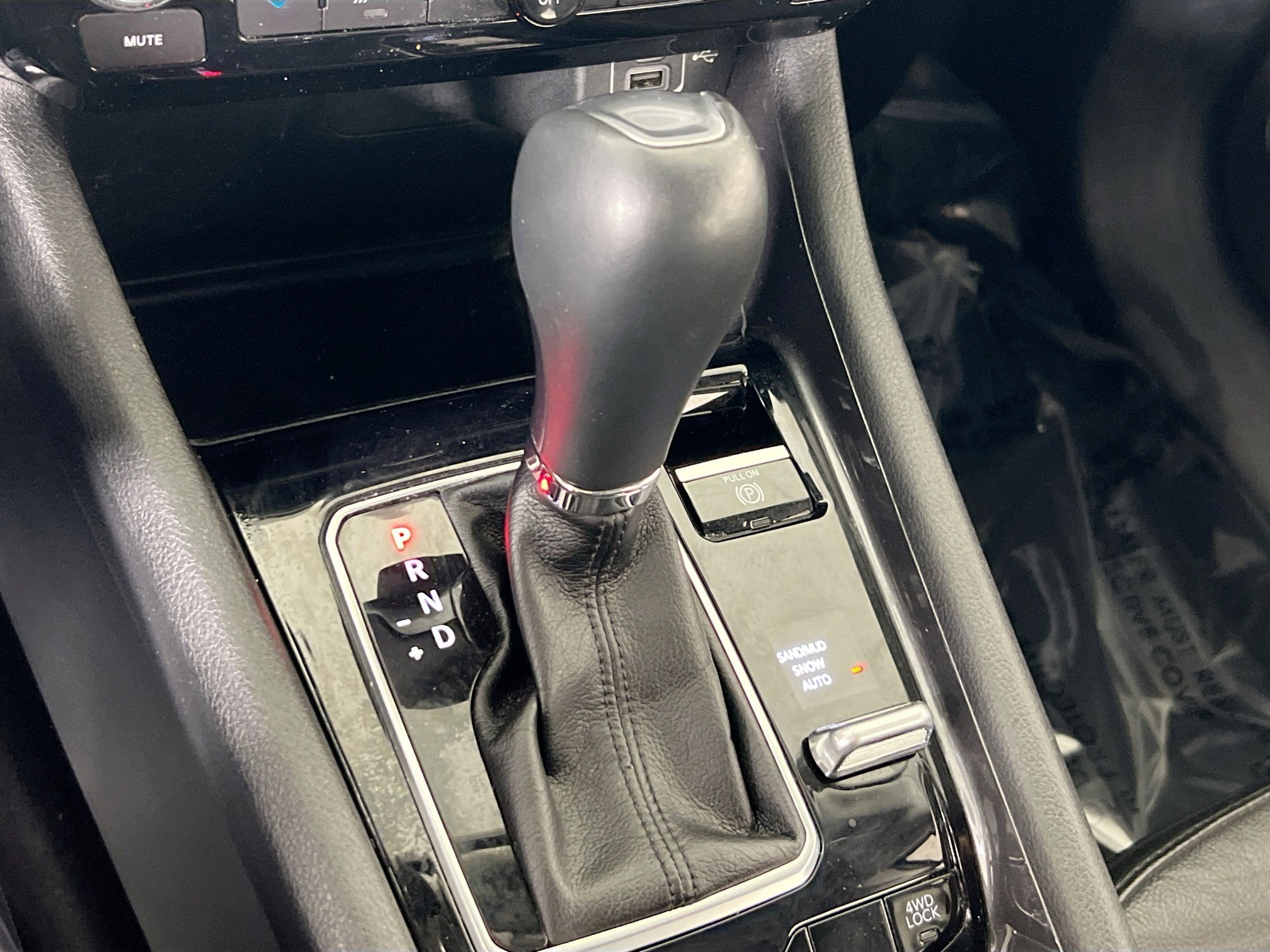 Used 2022 Jeep Compass Latitude AWD/4WD image 16