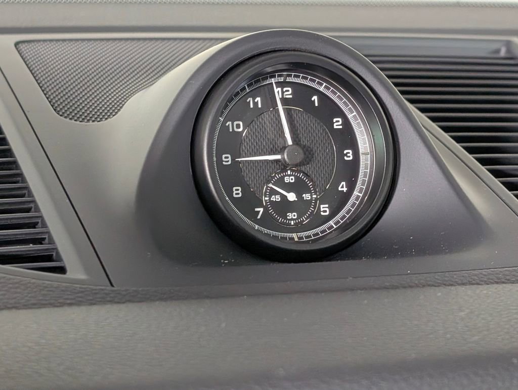 New 2026 Porsche Macan image 31