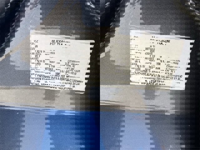 Used 2022 Tesla Model Y Long Range image 33