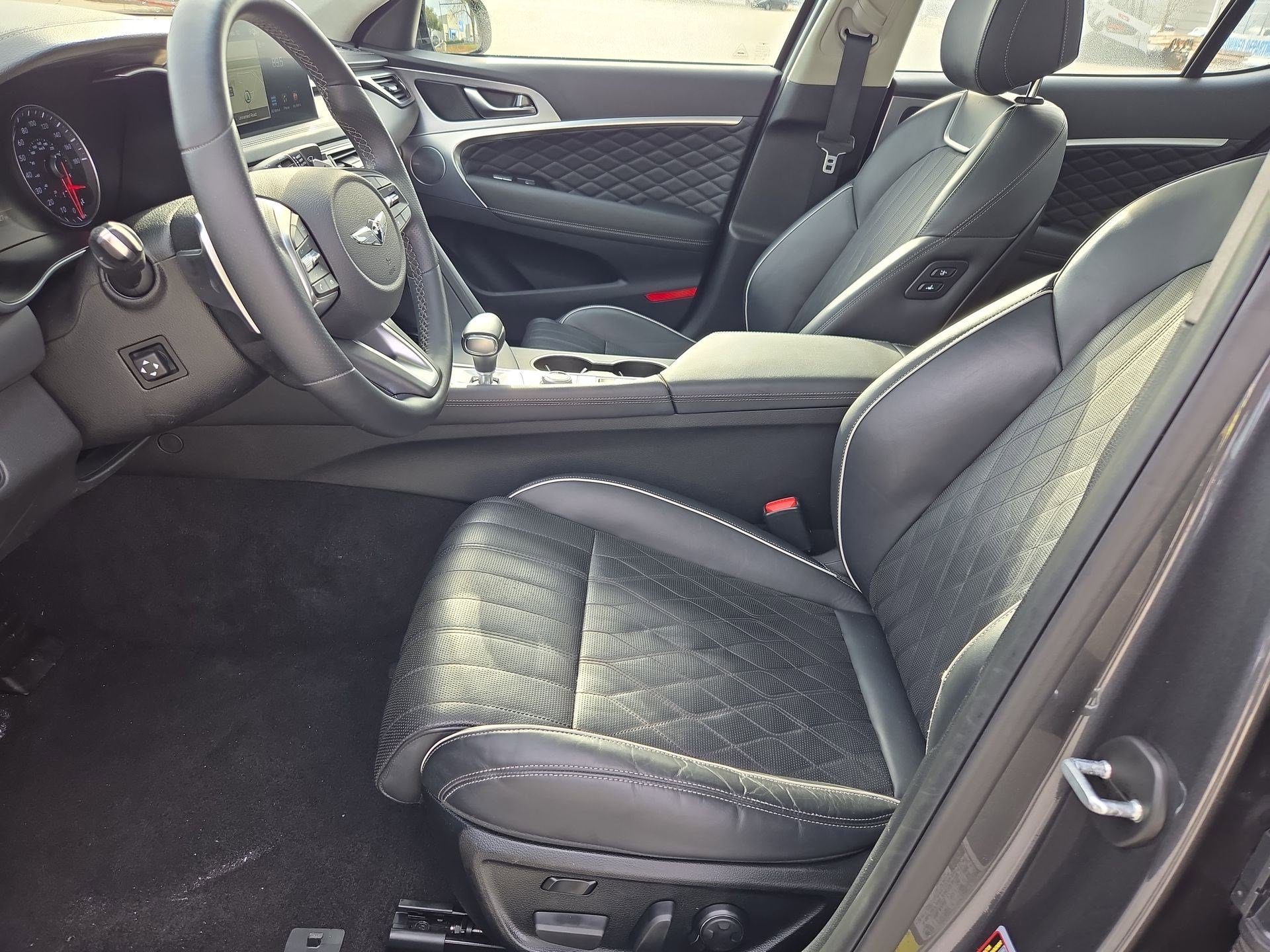 Used 2020 Genesis G70 3.3T w/ Prestige Package image 16