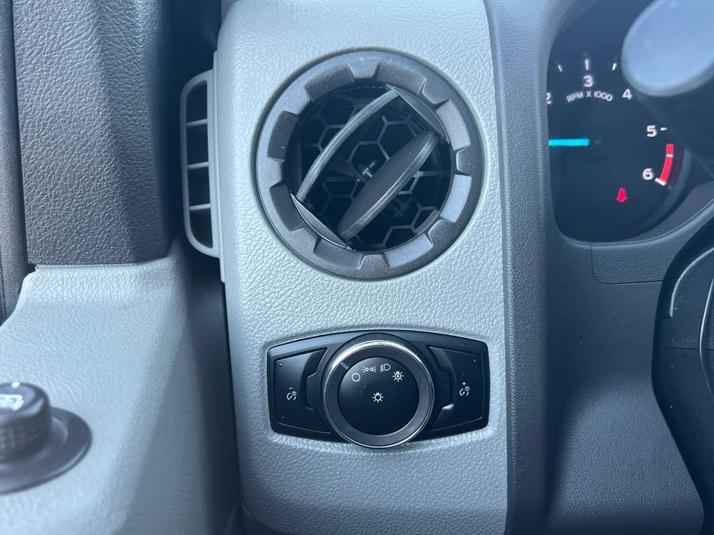 Used 2024 Ford E-350 and Econoline 350 Super Duty w/ Power Windows & Locks Group RWD image 22