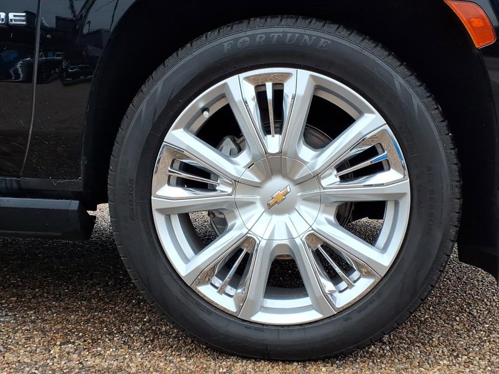 Used 2022 Chevrolet Tahoe High Country image 10