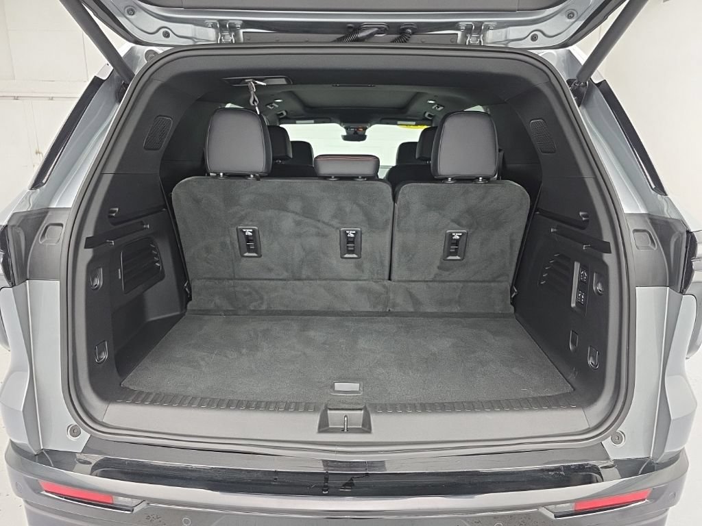 Used 2026 Chevrolet Traverse RS AWD/4WD image 61