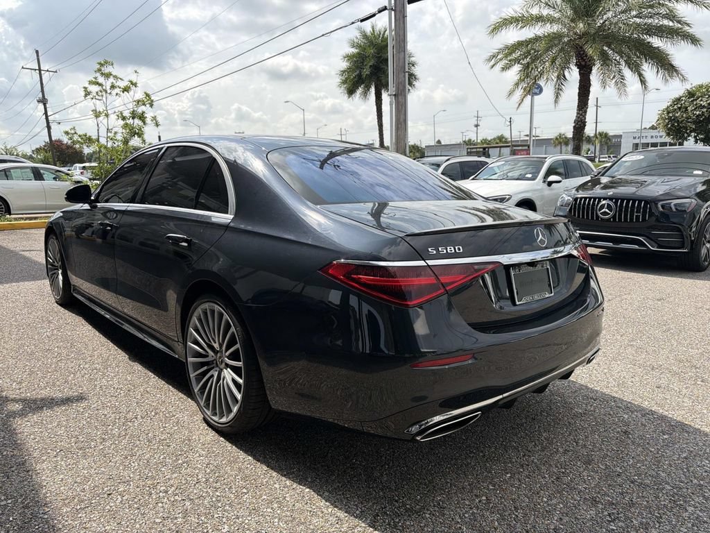 Used 2021 Mercedes-Benz S 580 4MATIC Sedan image 5