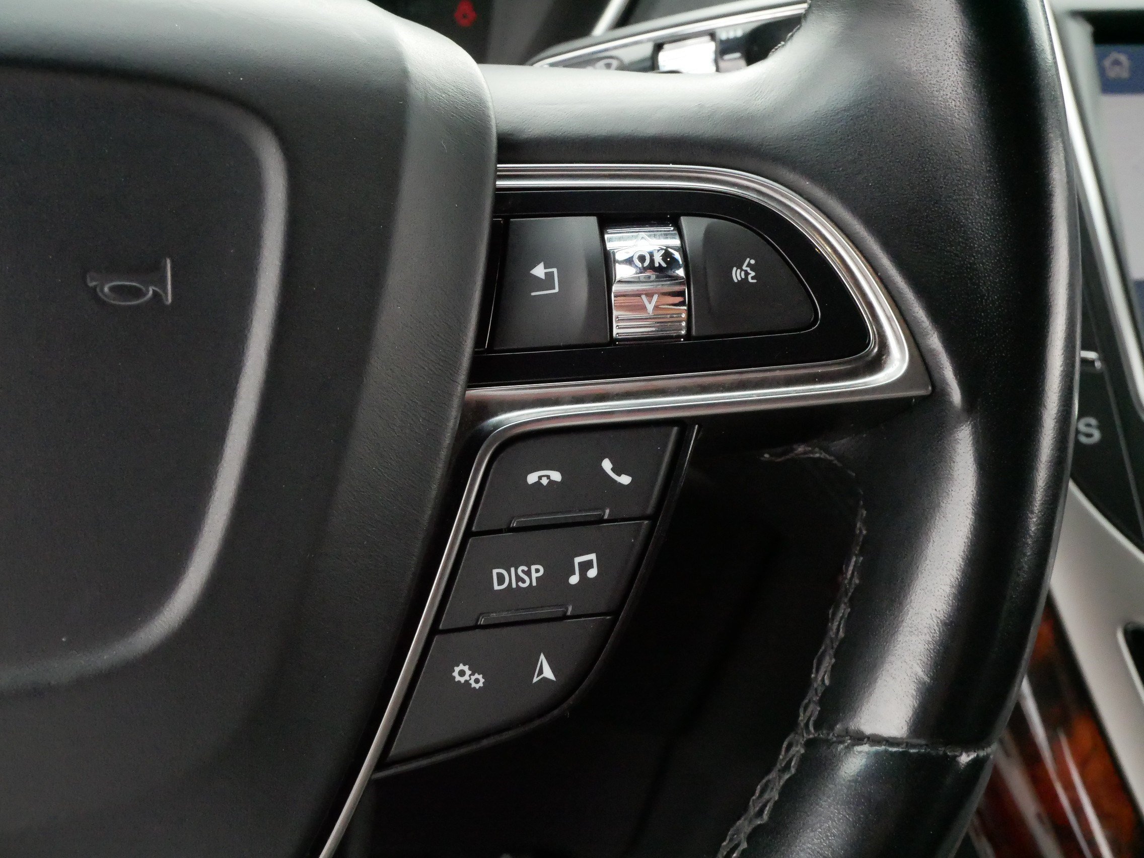 Used 2020 Lincoln Nautilus Reserve AWD/4WD image 25