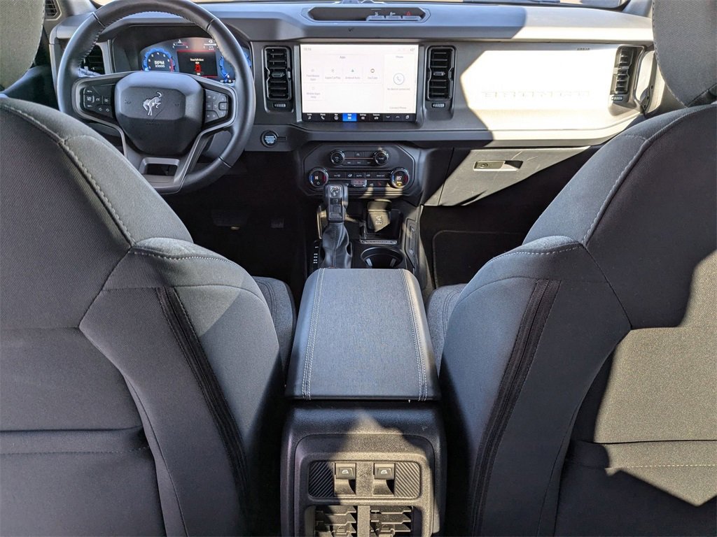 Used 2025 Ford Bronco Big Bend image 33