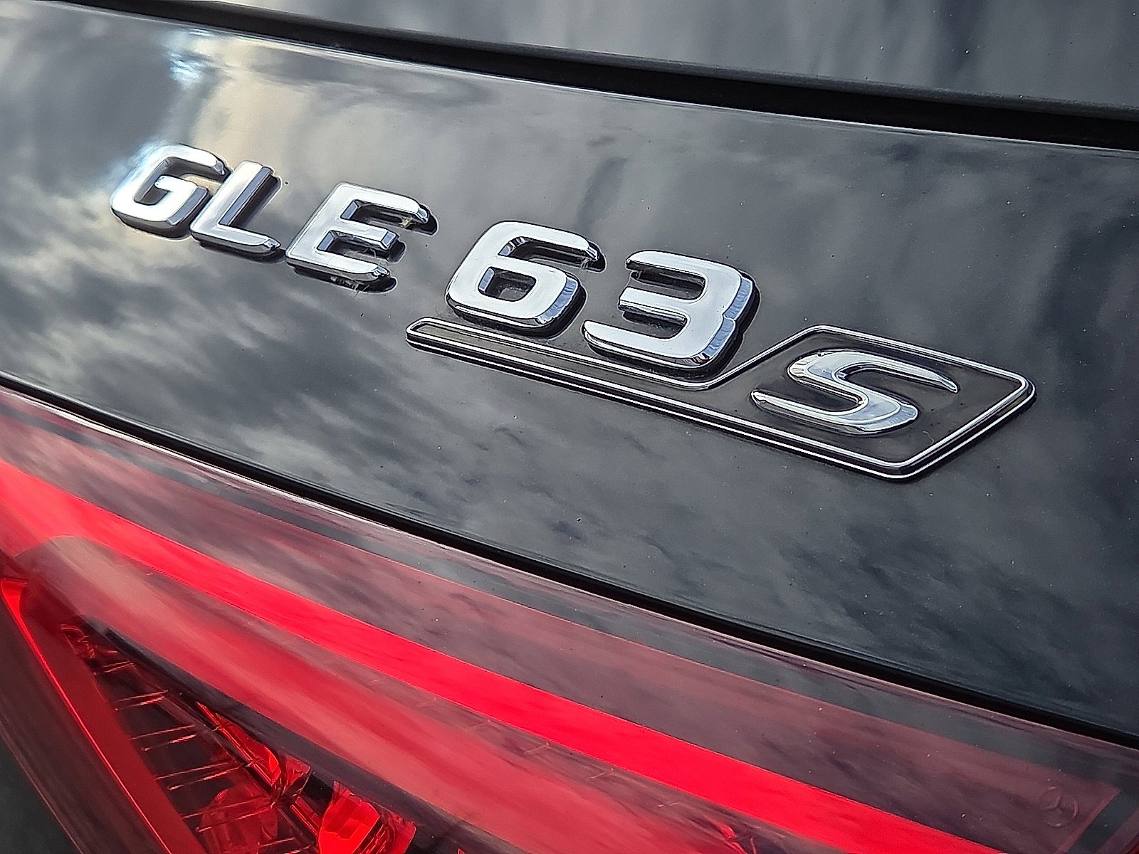 Used 2023 Mercedes-Benz GLE 63 AMG S image 8