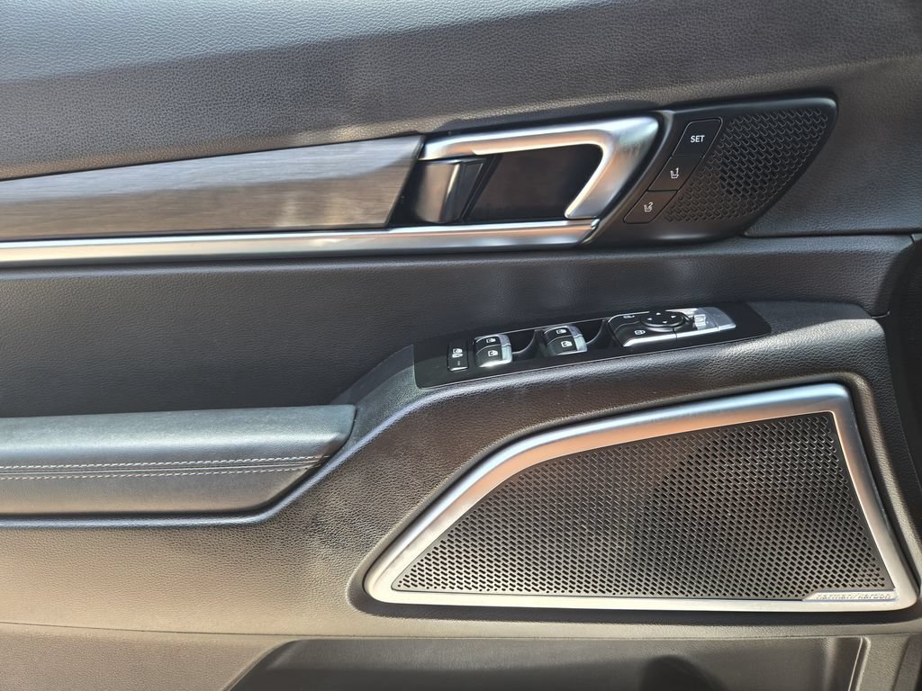 Certified 2023 Kia Telluride SX X-Line AWD/4WD image 25