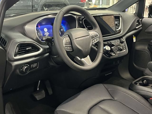 New 2027 Chrysler Pacifica Select FWD image 9