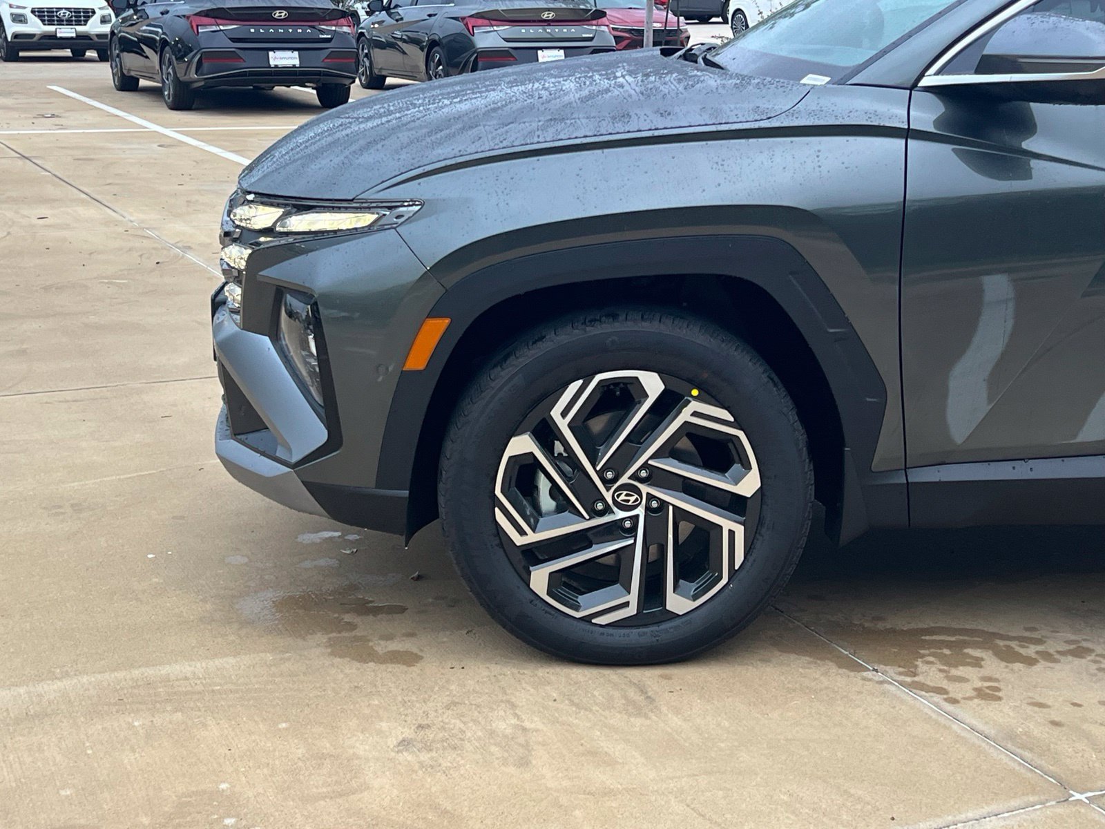 New 2026 Hyundai Tucson Limited AWD/4WD image 8