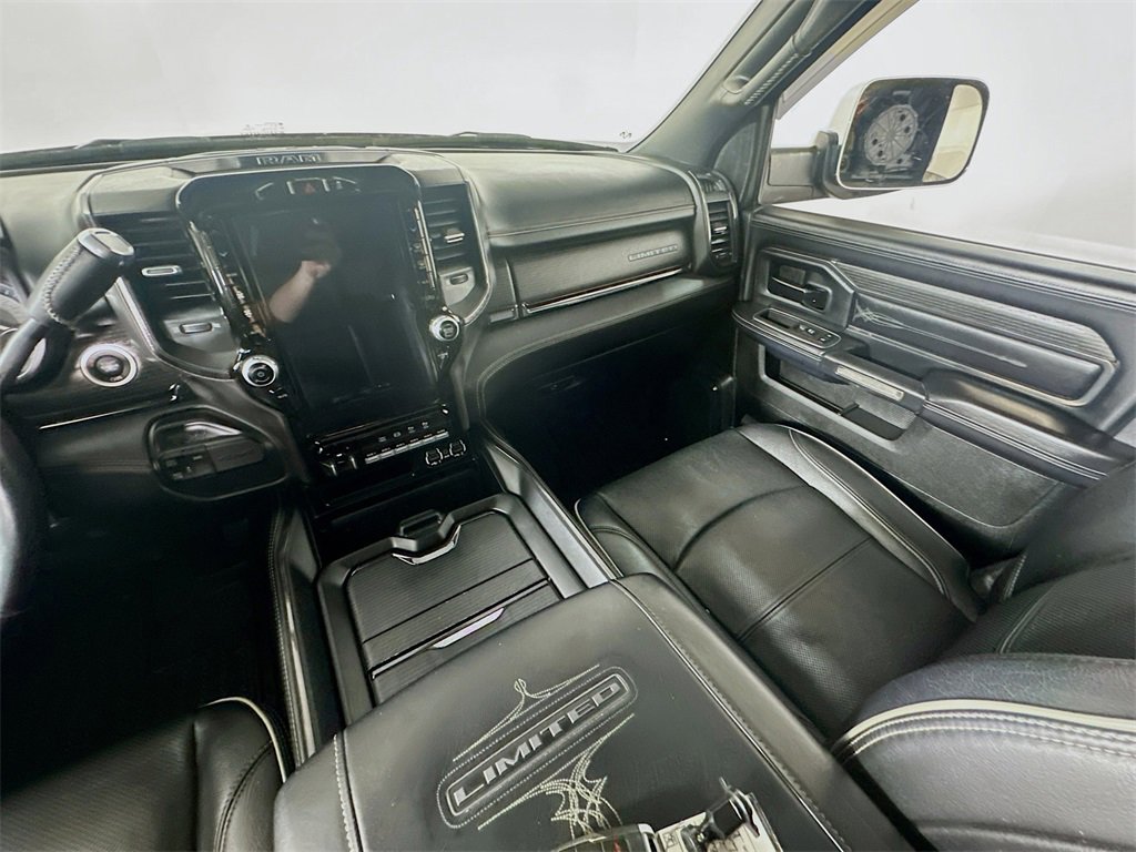 Used 2022 RAM 2500 Limited image 11