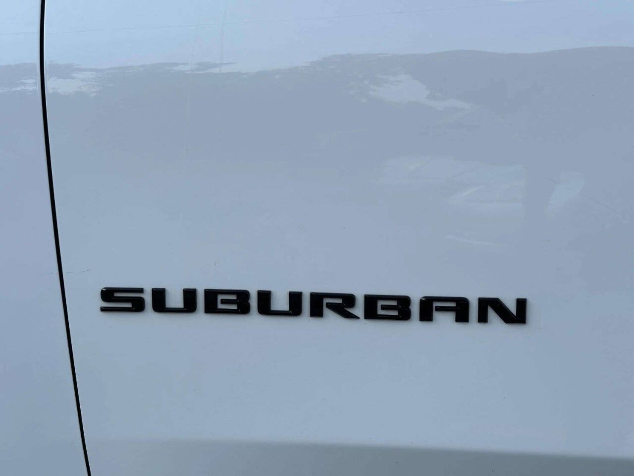 Used 2022 Chevrolet Suburban Z71 AWD/4WD image 12