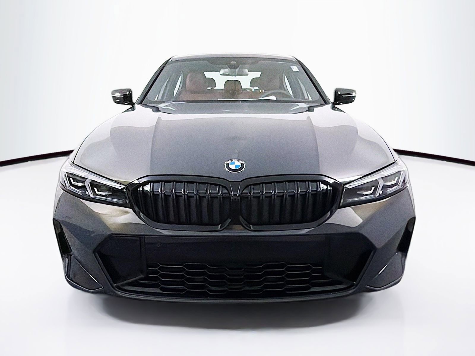 New 2026 BMW 330i xDrive Sedan w/ M Sport Package AWD/4WD image 2