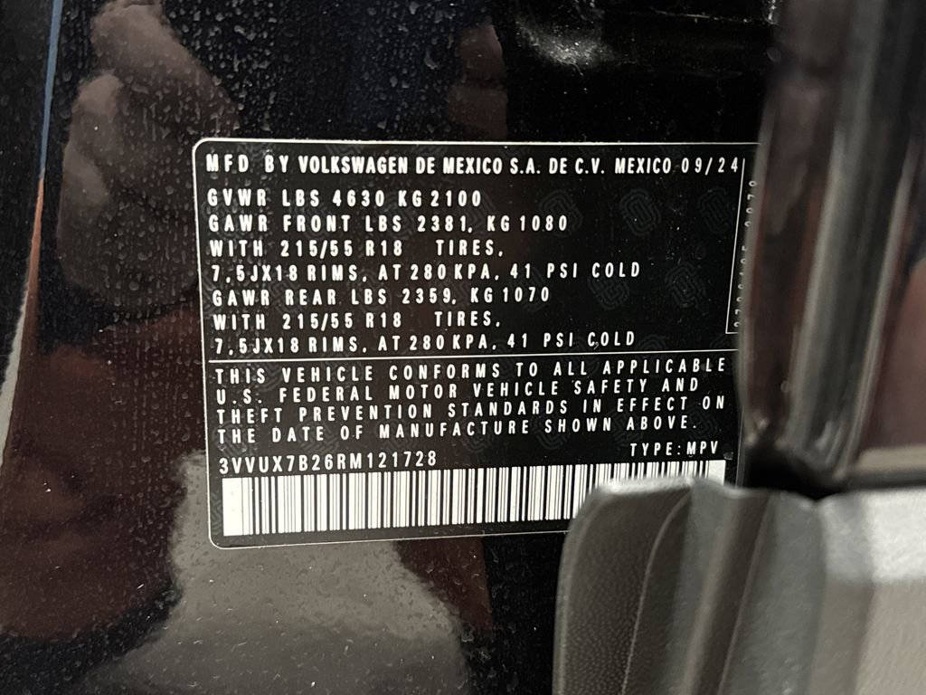 Used 2024 Volkswagen Taos SE image 35