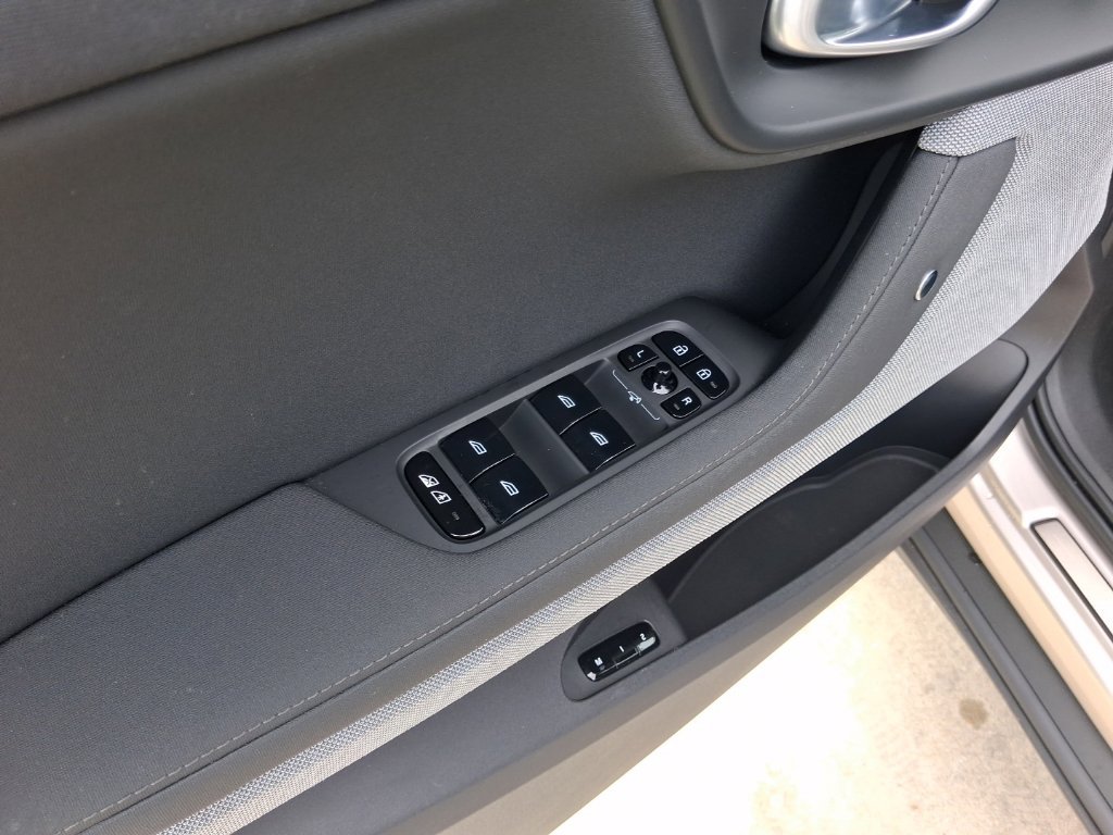 Used 2024 Polestar Polestar 2 AWD/4WD image 15