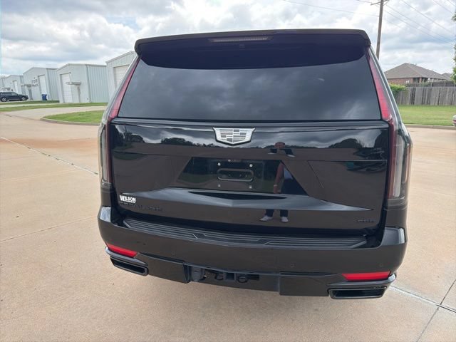 Used 2023 Cadillac Escalade Sport Platinum AWD/4WD image 4
