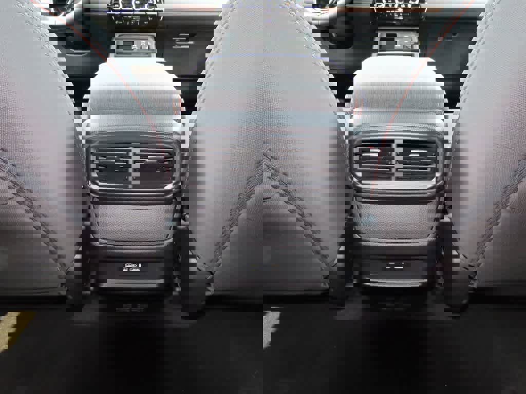 New 2025 Honda Pilot Sport image 22