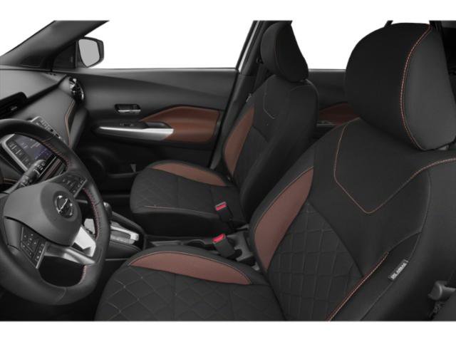 Used 2020 Nissan Kicks SR w/ SR Premium Package FWD image 12