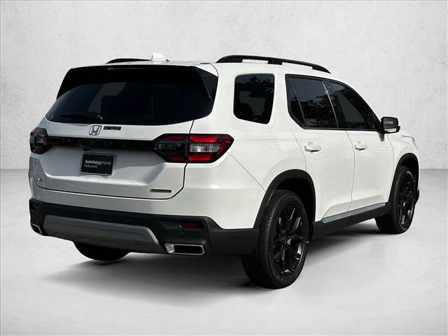 New 2025 Honda Pilot Touring video 2