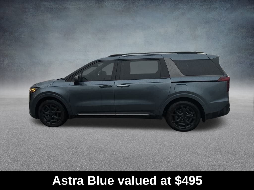 Used 2025 Kia Carnival SX Prestige image 2