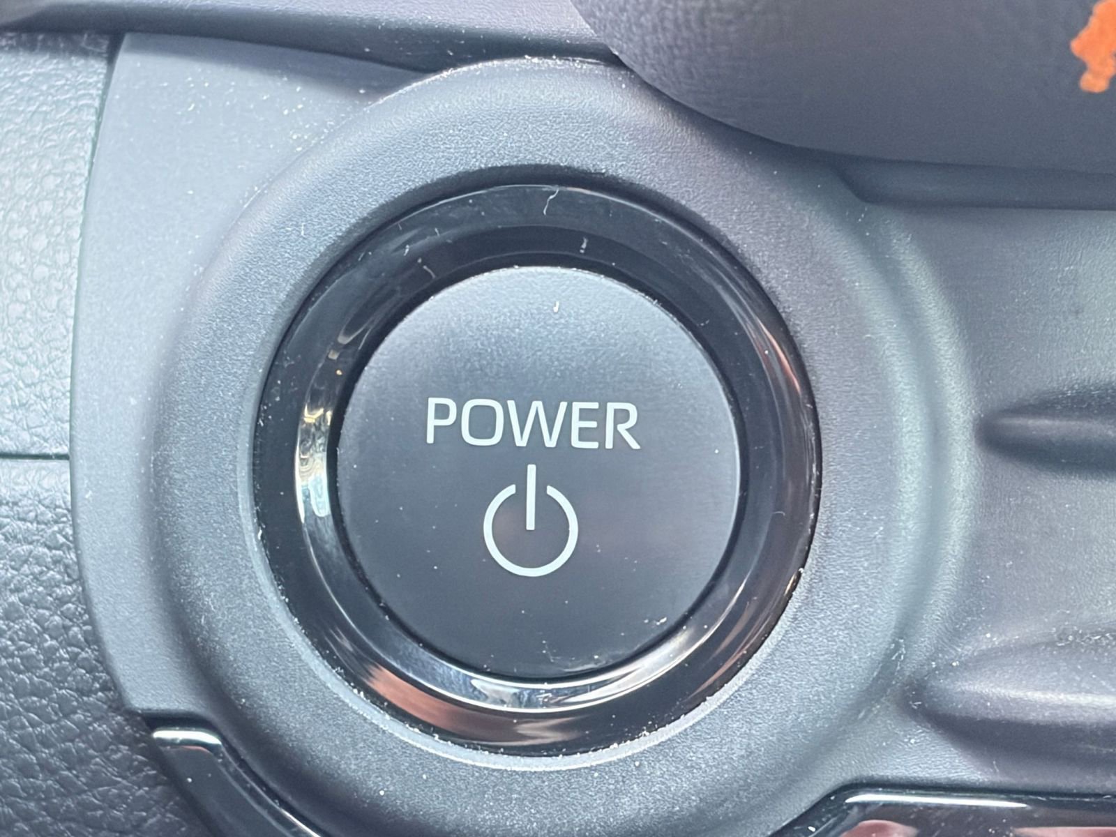 Used 2025 Toyota Crown XLE image 18