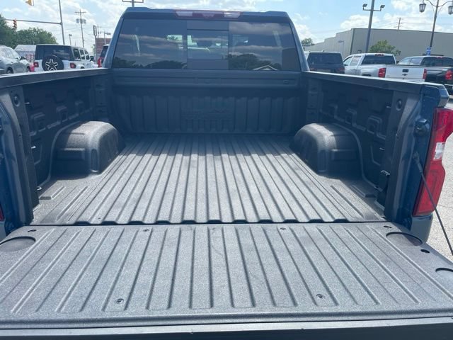 Used 2024 Chevrolet Silverado 1500 High Country w/ Technology Package AWD/4WD image 40