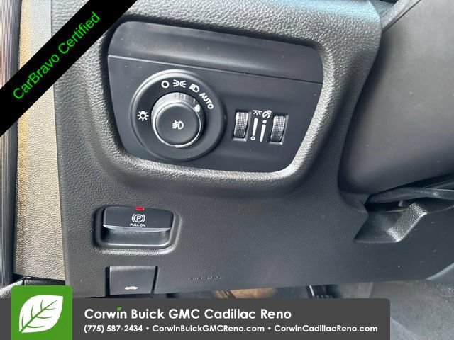 Used 2024 Jeep Grand Cherokee L Limited w/ Black Appearance Package AWD/4WD image 37