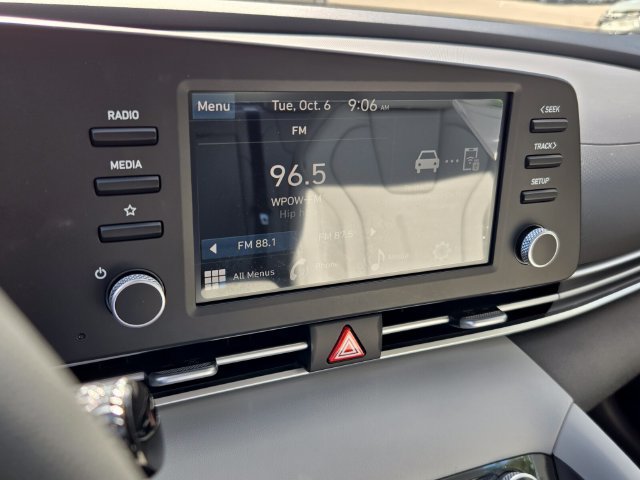 New 2026 Hyundai Elantra SEL Sport FWD image 9
